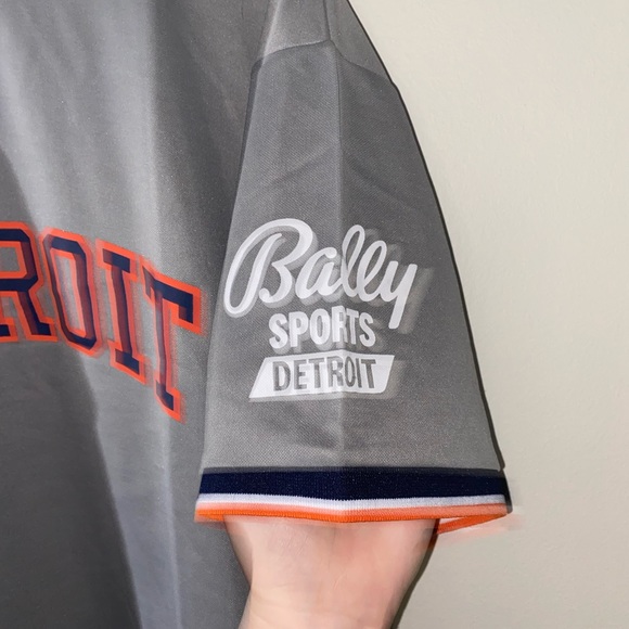 Detroit tigers, Whitaker retirement jersey - Picture 3 of 5